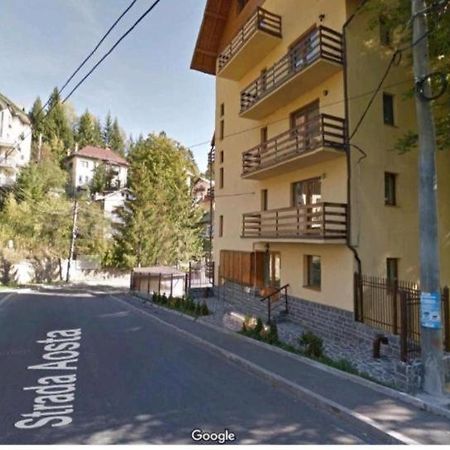 Apartmán Apartament Aosta Central Sinaia Exteriér fotografie